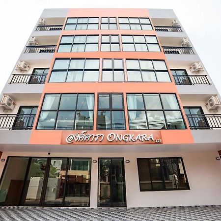 曼谷 Ongkara Near Bts Thonglor酒店 外观 照片
